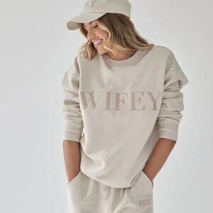 Six Stories Wifey Sweatshirt Sz M